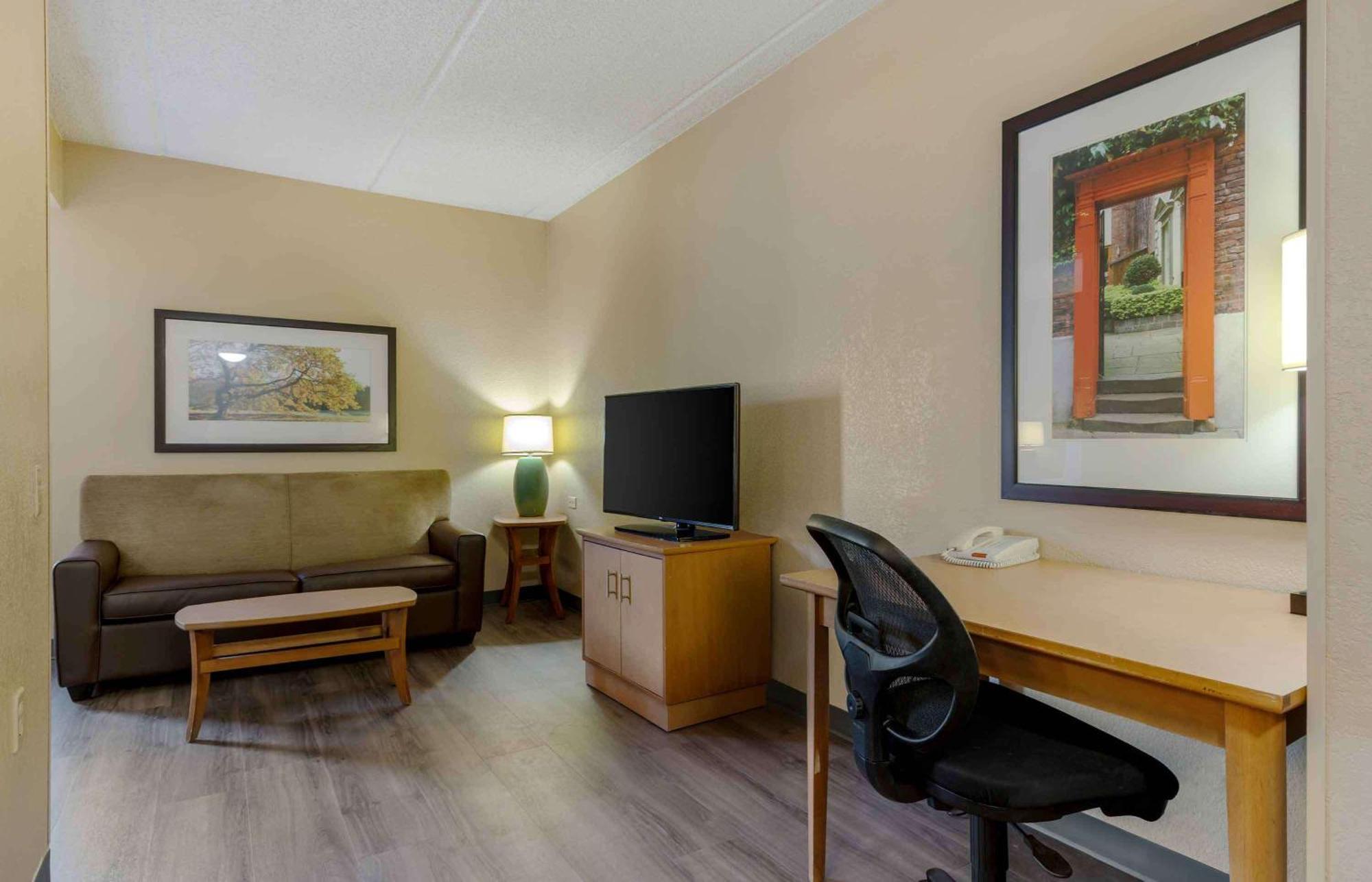 Extended Stay America Select Suites - Dallas - Las Colinas - Meadow Creek Dr Irving Exterior photo