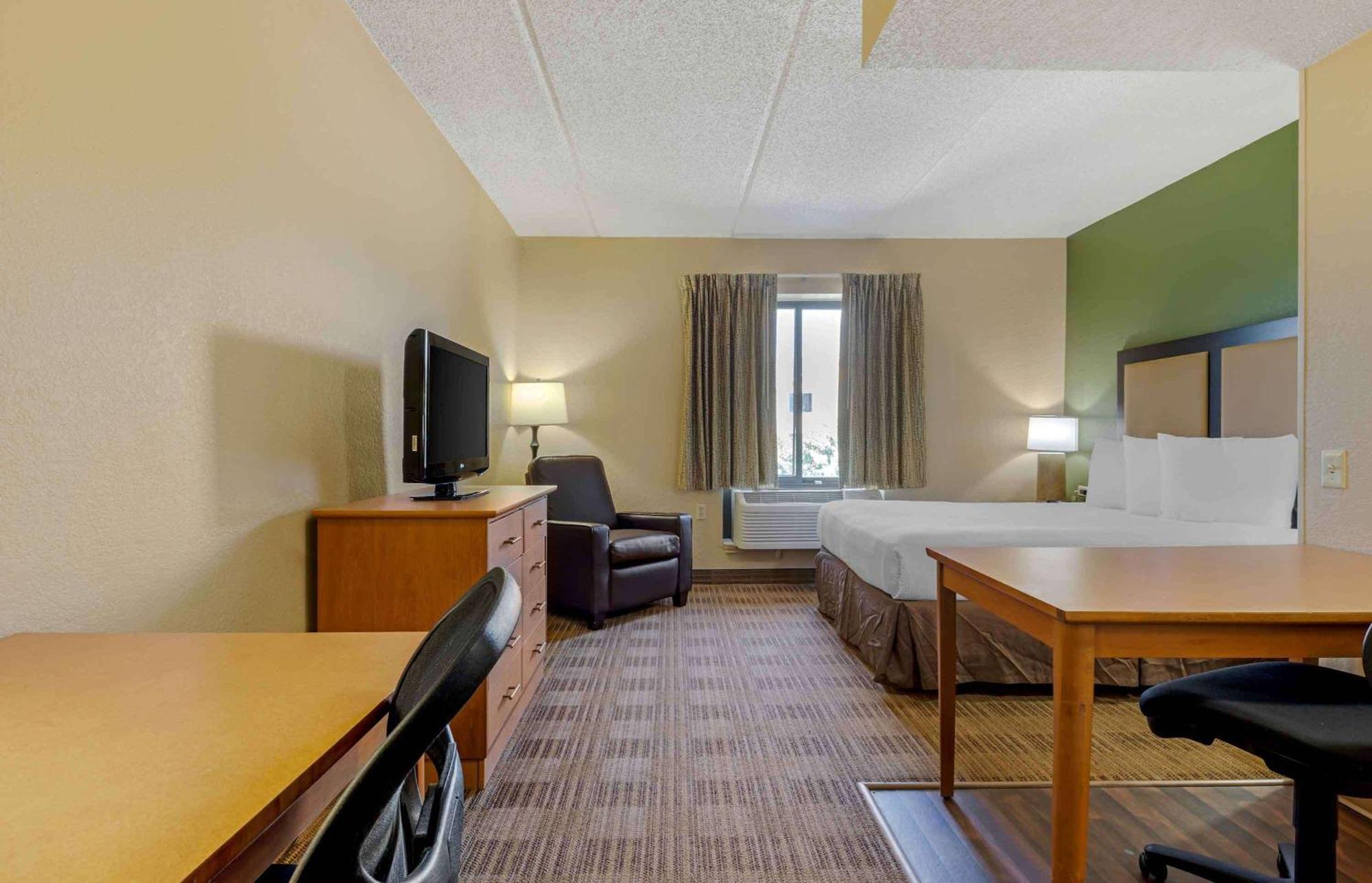 Extended Stay America Select Suites - Dallas - Las Colinas - Meadow Creek Dr Irving Exterior photo
